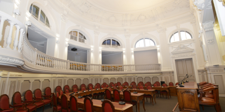 « Un budget ambitieux et équilibré »