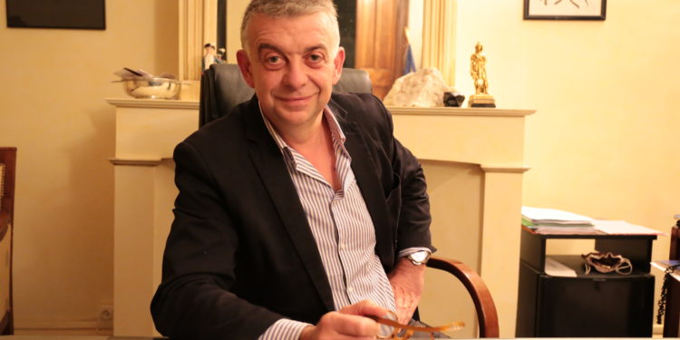 « Ne pas confondre dette et mauvaise gestion »