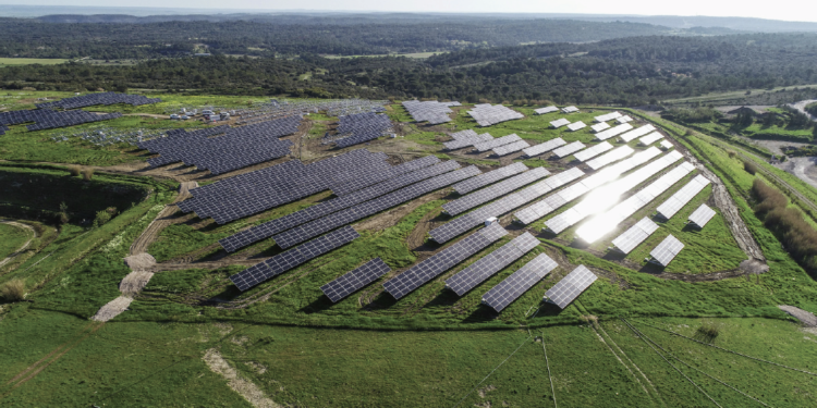 RES cède 5 centrales photovoltaïques à Cap vert énergie