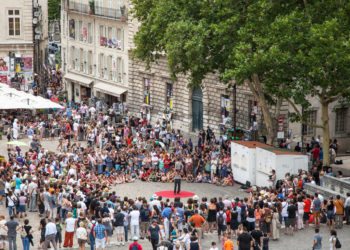 Vers la fin de l’affichage sauvage dans le Off ?