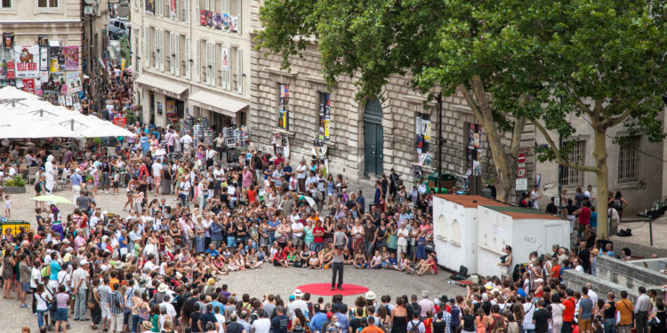 Vers la fin de l’affichage sauvage dans le Off ?