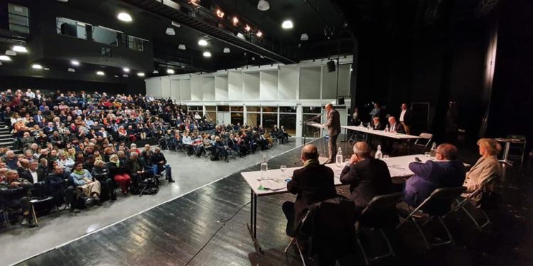LE DÉBAT organisé par l’association d’Agroparc et animé par L’ Echo du Mardi