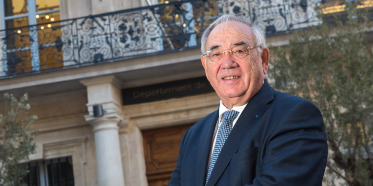 « Repensons les frontières du Vaucluse »