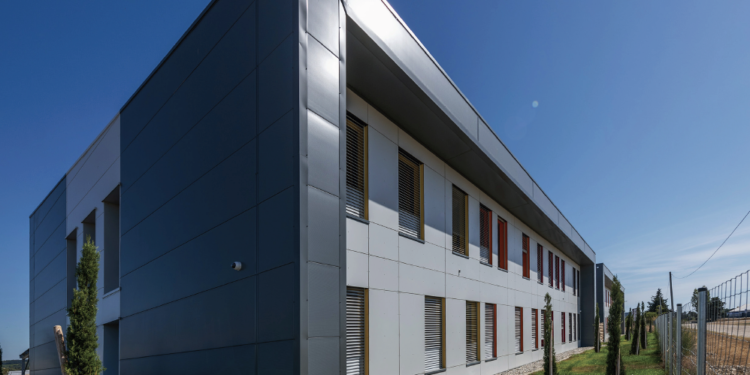 GSE lance le bâtiment qui produit 2 fois plus qu’il ne consomme