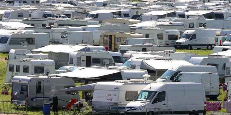 Campements illicites et aires d’accueil des gens du voyage