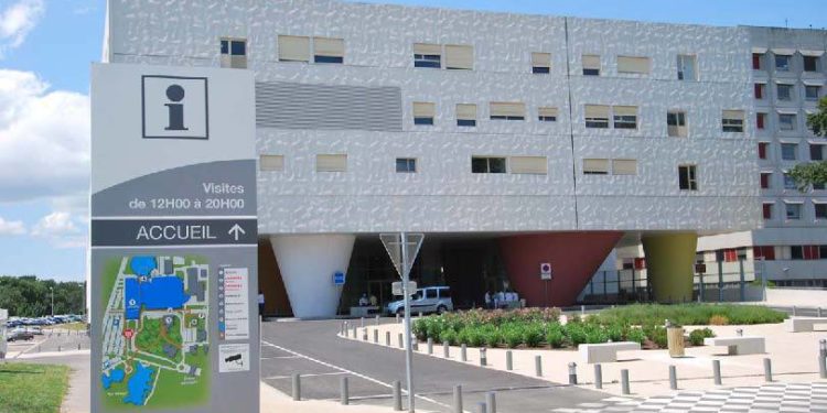 Les hôteliers et les taxis avec les personnels soignants du centre hospitalier d’Avignon