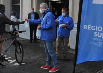 La Région distribue 3 000 masques en gare d’Avignon