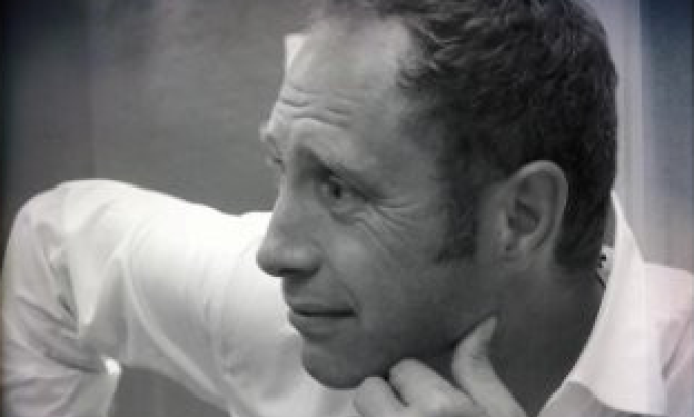 L’ex-dircom d’Avignon nommé dircab de Nîmes