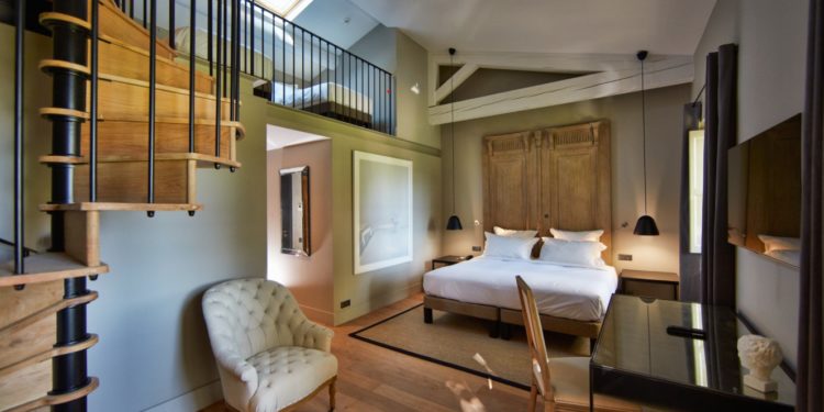 Umih : opération ‘coup de poing’ des hôteliers vauclusiens contre Booking.com