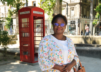Aminata Guérin est sophrologue à l’Isle-sur-la-Sorgue, sa spécialité ? Débusquer les ornières pour en faire des tremplins