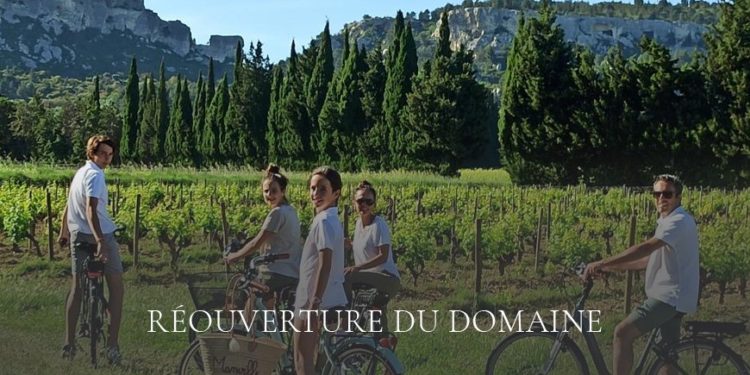 Les Baux-de-Provence, le Domaine de Manville rouvre ses portes