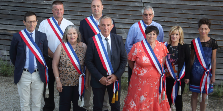 Mazan : le maire attribue leurs délégations à ses adjoints