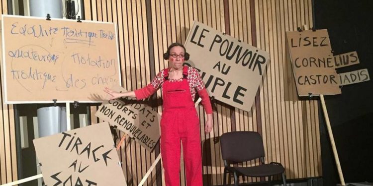 Au Théâtre du Chapeau rouge à Avignon, Cécile Canal nous déconfine