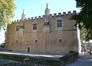 Château de Fargues au Pontet : informations sur les reports et remboursements des manifestations