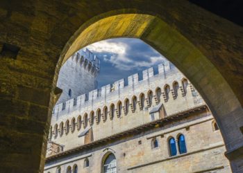 Avignon : ‘Sede Vacante’, pièce de théâtre interactive au Palais des papes