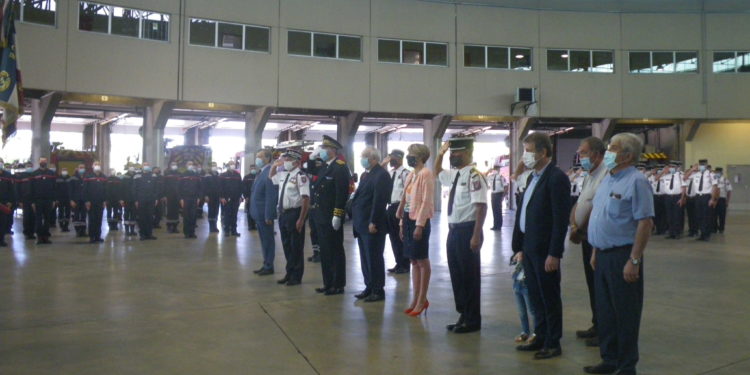 Journée nationale des sapeurs-pompiers : le commandant Santamaria et le capitaine Morel promus