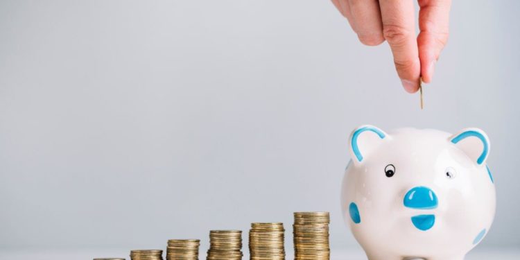 Epargne : les habitants de Paca pensent être mauvais en économie