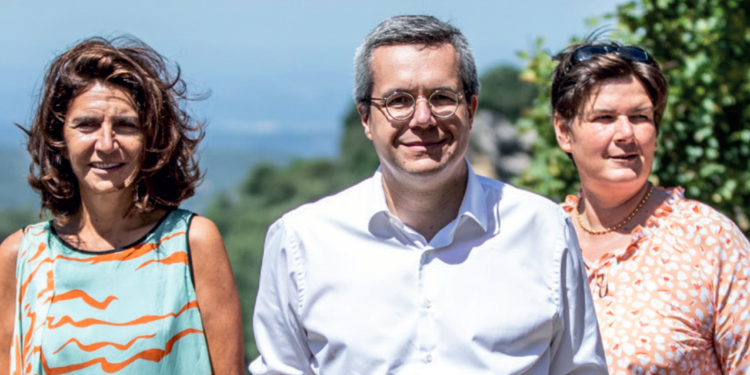 Sénatoriales en Vaucluse : les grands électeurs votent Blanc