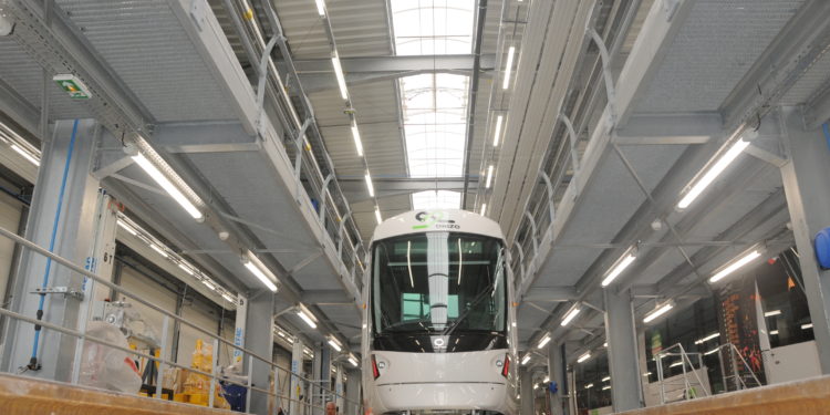 Le tram d’Avignon souffle sa première bougie