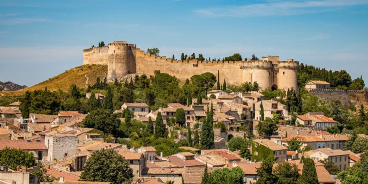 Villeneuve-lez-Avignon : les jeunes à l’assaut du Fort Saint-André en octobre