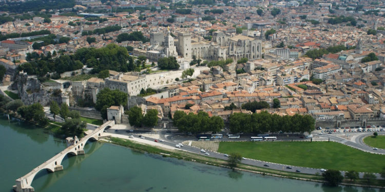 Grand Avignon : fermeture des monuments et des offices de tourisme