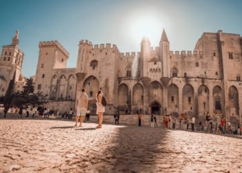 Ce dimanche 25 octobre, on se retrouve au Palais des papes pour ‘Tous à l’opéra’ !