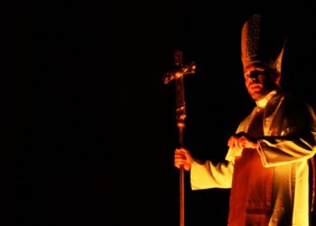 Palais obscur et Avignon la ténébreuse : et si l’on soulevait le voile ?