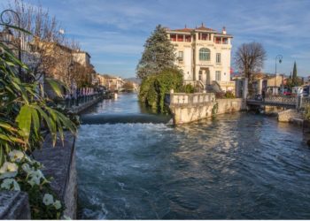 Une permanence à l’office de tourisme de l’Isle-sur-la-Sorgue