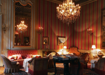 Avignon : La Mirande propose un Noël « à emporter » ou « servi en chambre »