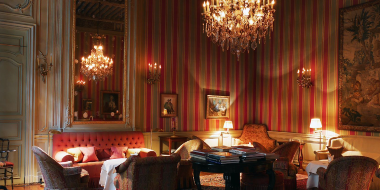 Avignon : La Mirande propose un Noël « à emporter » ou « servi en chambre »