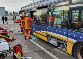 Un exercice de désincarcération en conditions réelles pour les pompiers d’Avignon