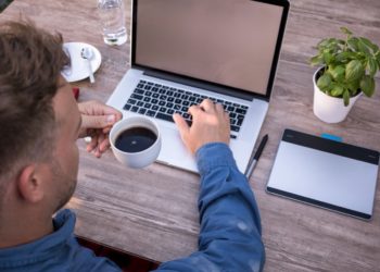 Webinaire : comment s’installer au mieux devant son écran ?