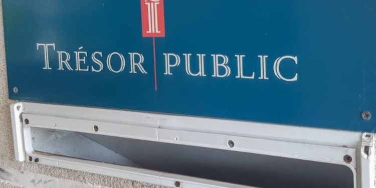 Fermeture des trésoreries de Remoulins et Aramon