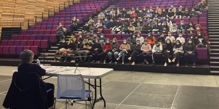 Dénoncée en 1944 à Avignon, elle vient témoigner devant les collégiens de Mazan