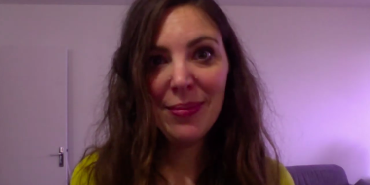 (Vidéos) Haut Vaucluse : le Prix Godot des nuits de l’Enclave sera remis à Aurianne Abecassis