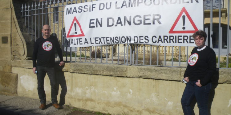 Châteauneuf-du-Pape : les raisins de la colère des viticulteurs contre les carrières du Lampourdier