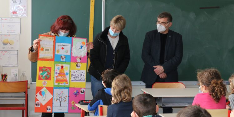 Vaison Ventoux, tisser et nourrir le lien entre les générations, même en temps de Covid