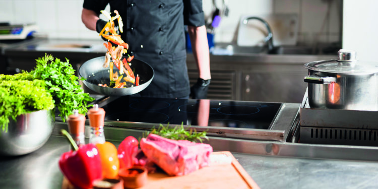 Carpentras, Malaucène, Courthézon, Caromb et Valréas engagées dans une restauration collective durable