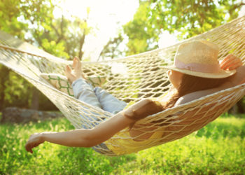 Congés et jours de repos : « il est possible d’imposer et de modifier leurs dates jusqu’au 30 juin 2021 »