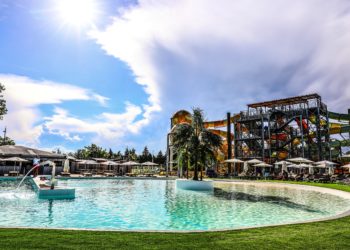 Wave island recrute 250 saisonniers pour son parc aquatique