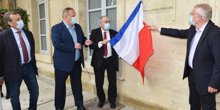Le Département rend hommage à son ancien président Jacques Berard