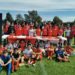 Orange mouille le maillot pour le club de foot de Carpentras