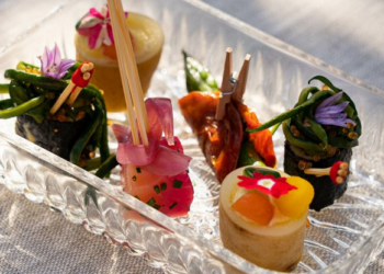 (Vidéo) Fête des mères, et si on se mettait les pieds sous la table ?