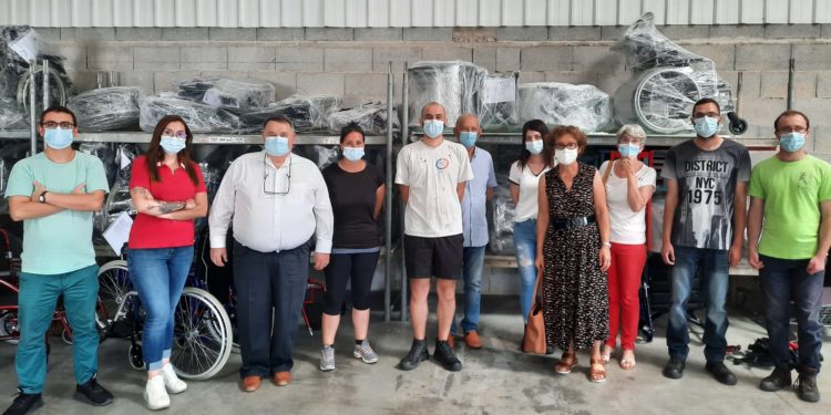 Seconde vie aux fauteuils roulants, Joëlle Chenet à la rencontre des salariés en insertion professionnelle