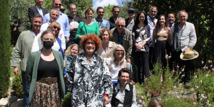 Flâneries d’art contemporain dans les jardins aixois