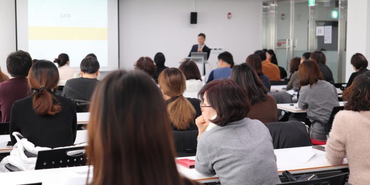 L’Agirc-Arrco et l’Assurance retraite proposent des rendez-vous pour informer les actifs en Paca