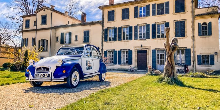 ‘Oh my deuche’ pour une virée en 2 cv dans le Luberon