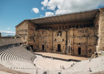 Le Théâtre antique d&rsquo;Orange en lice pour la finale du monument préféré des Français