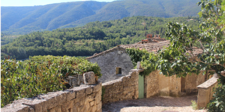 Tourisme, Direction le paradis vert du Luberon !