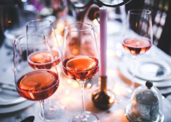 Avignon : les &lsquo;apérosés&rsquo;, vous connaissez ?